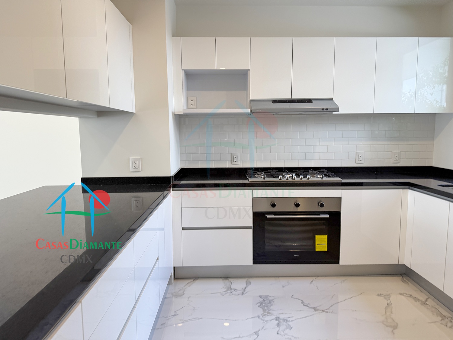 Las Águilas Verdun Casa E - Cocina 3 Las Águilas Verdun Casa E - Cocina 3